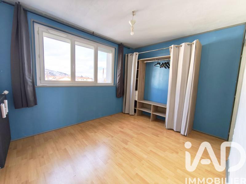 Appartement - 81 m² - 4 pièces