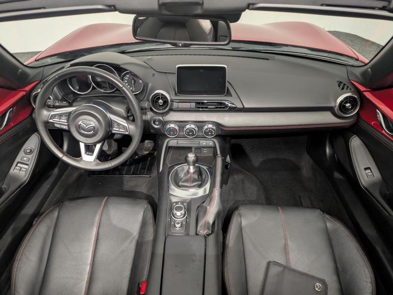 Mazda Mx-5 Skyactiv-G 131 Ch Sport Line Gps Bose Sieges Chauffants