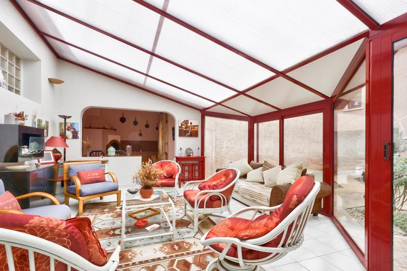 Maison - 180 m² - 5 pièces