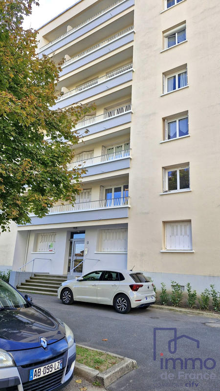 Appartement - 57 m² - 3 pièces