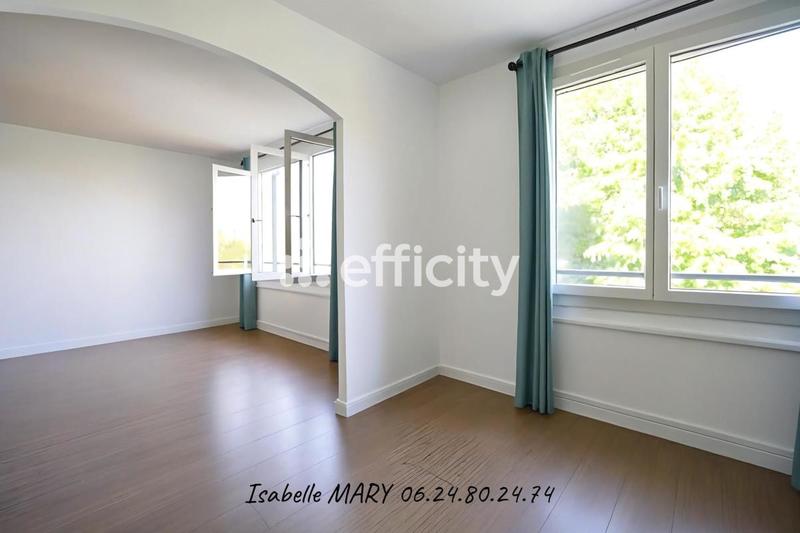 Appartement - 135 m² - 5 pièces