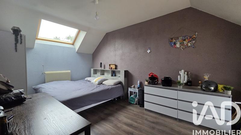 Maison - 227 m² - 8 pièces