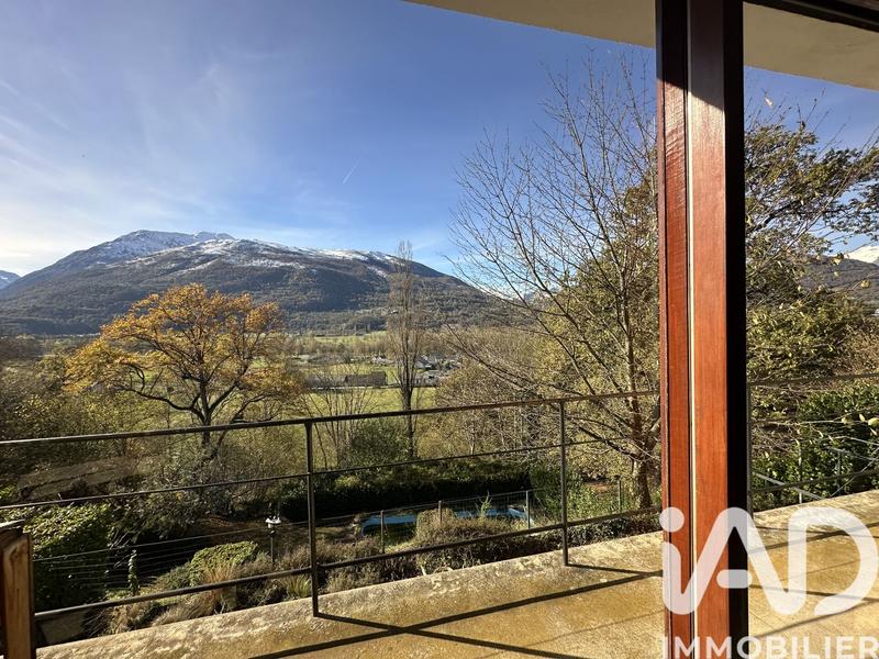Maison - 175 m² - 8 pièces