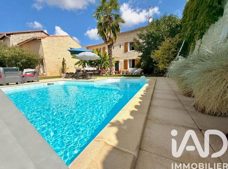 Maison - 170 m² - 6 pièces