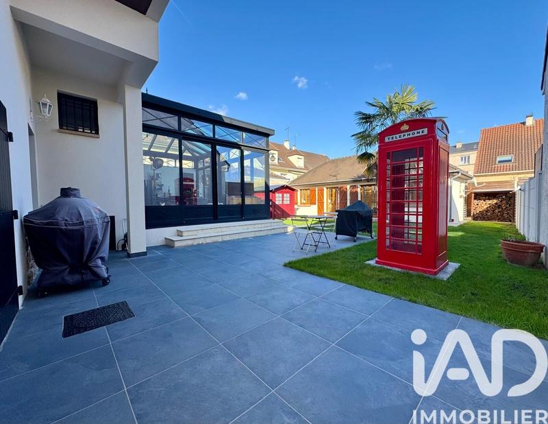 Maison - 190 m² - 7 pièces