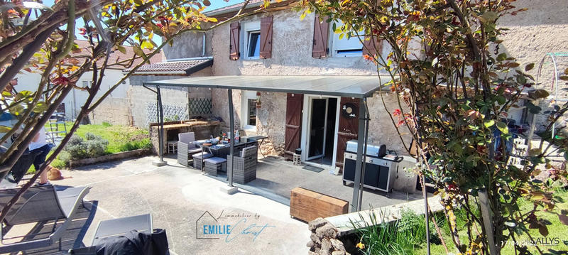 Maison - 121 m² - 5 pièces