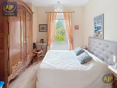 Maison - 151 m² - 5 pièces