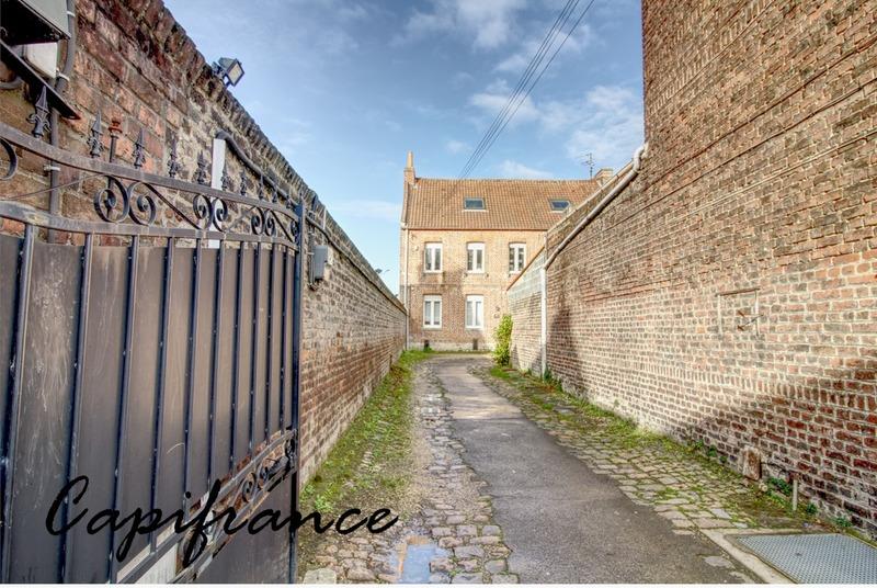 Immeuble - 138 m² - 5 pièces