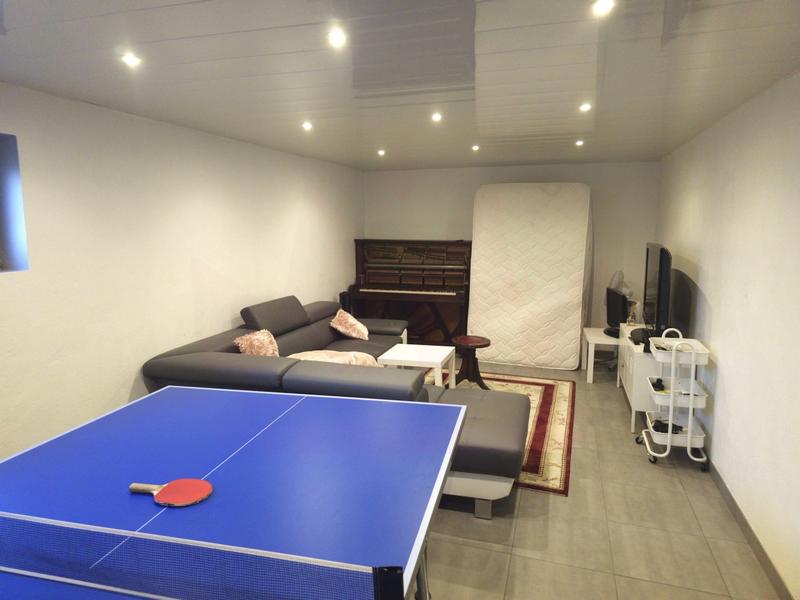 Maison - 166 m² - 8 pièces