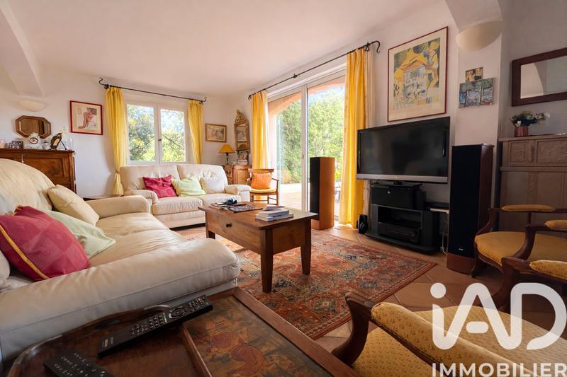 Maison - 193 m² - 5 pièces