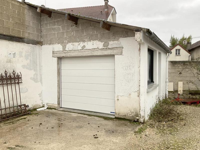 Loft - 237 m² - 2 pièces