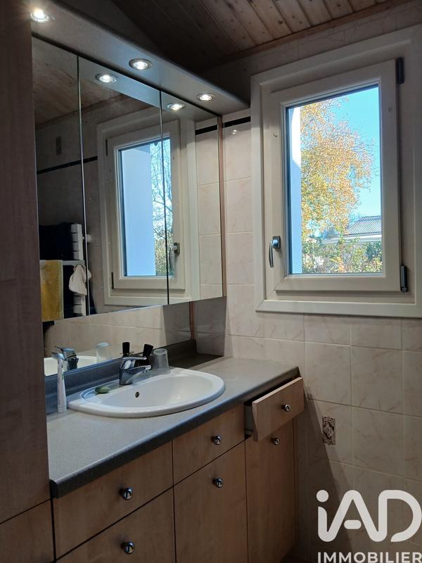 Maison - 136 m² - 6 pièces