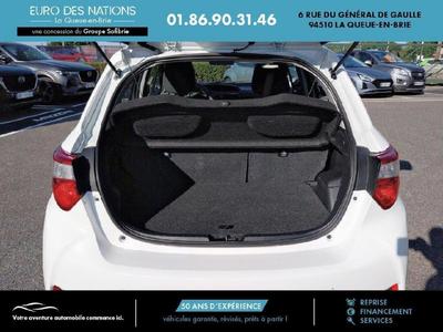 Toyota Yaris Hybride Pro 100h France Business