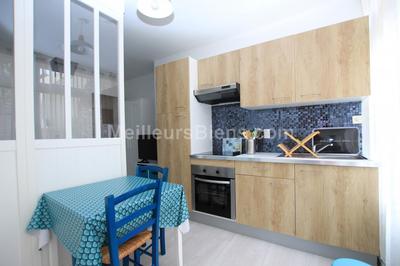 Immeuble - 371 m² - 13 pièces