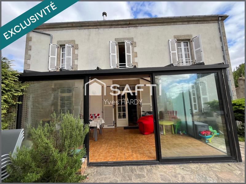 Maison de maîtres - 216 m² - 9 pièces