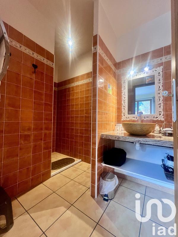 Maison - 274 m² - 10 pièces