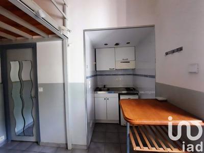 Studio - 13 m² - 1 pièce