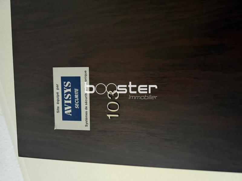 Appartement ancien - 61 m² - 3 pièces