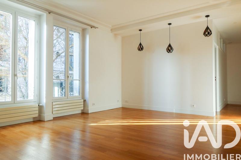 Appartement - 75 m² - 3 pièces
