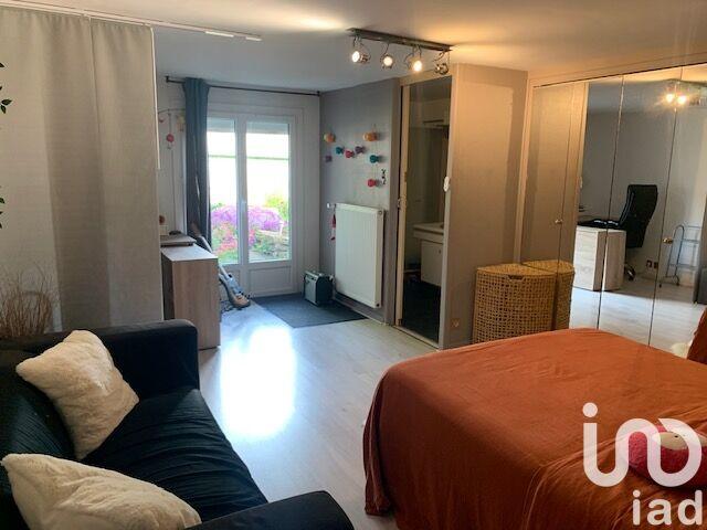 Maison - 166 m² - 7 pièces