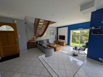 Maison - 130 m² - 5 pièces