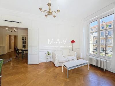 Appartement - 55 m² - 2 pièces