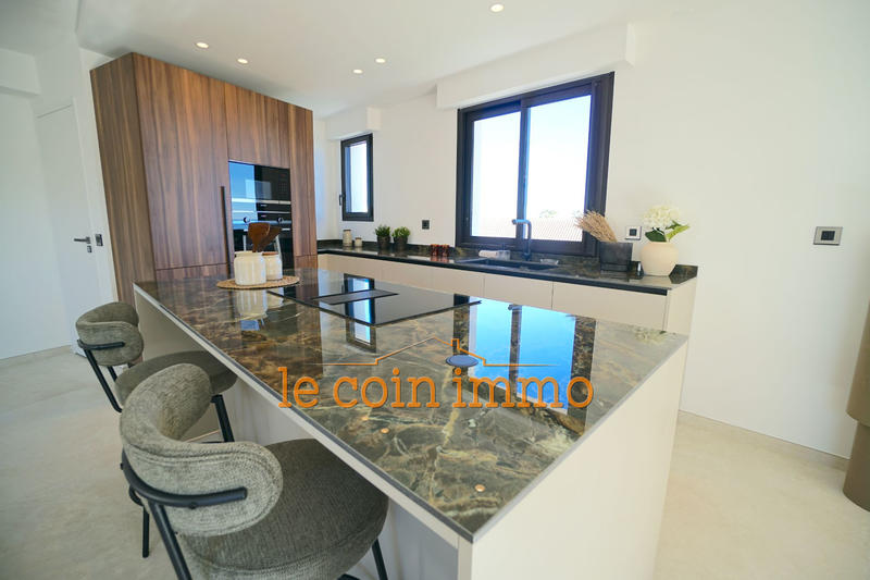 Appartement - 90 m² - 3 pièces