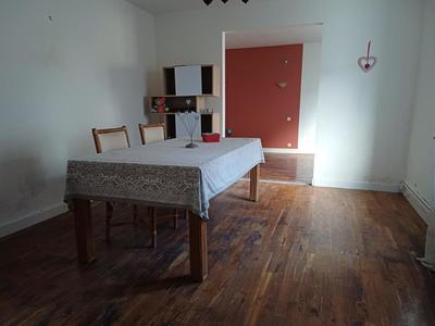 Maison en pierre - 121 m² - 5 pièces