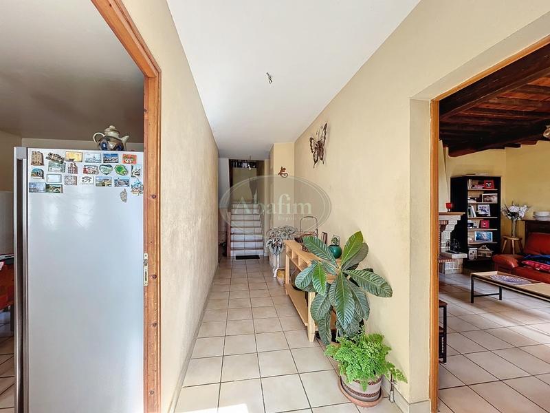 Maison - 210 m² - 8 pièces