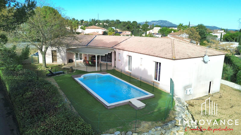 Villa - 154 m² - 6 pièces