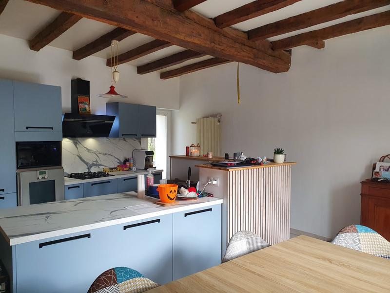 Maison - 300 m² - 11 pièces