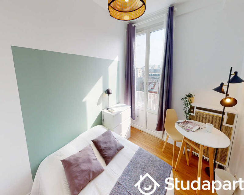 Chambre - 80 m² - 1 pièce