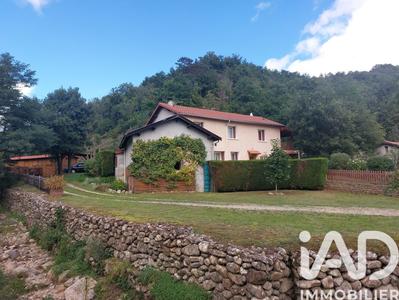 Maison - 130 m² - 7 pièces