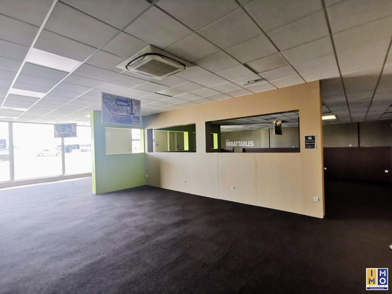 Local commercial - 432 m²