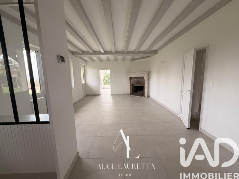 Appartement - 210 m² - 6 pièces