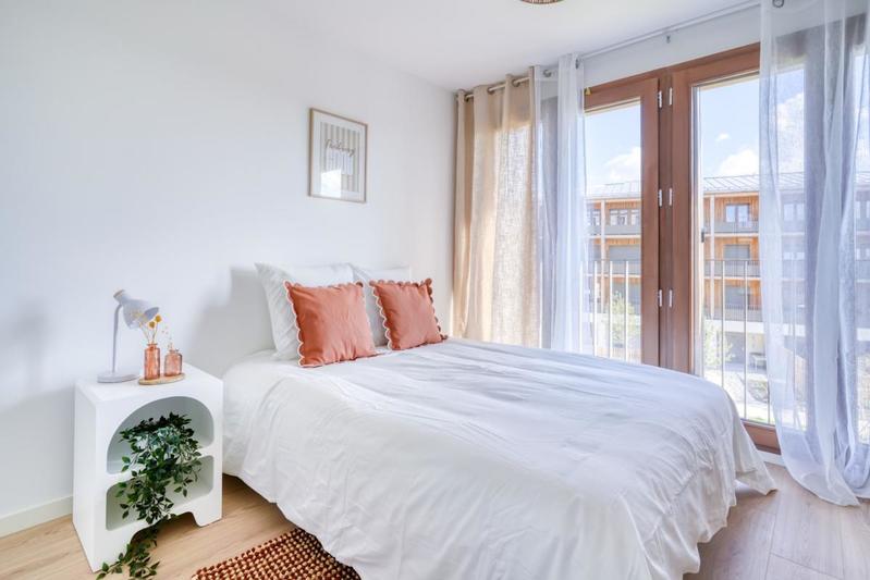 Chambre - 10 m² - 1 pièce