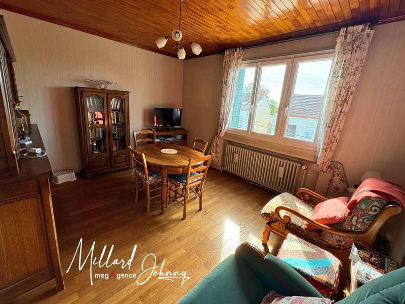 Immeuble - 101 m² - 5 pièces