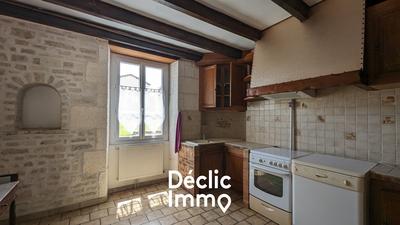 Maison en pierre - 140 m² - 5 pièces