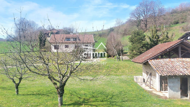 Maison - 184 m² - 6 pièces