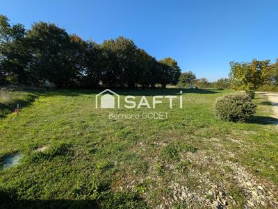 Terrain - 901 m²