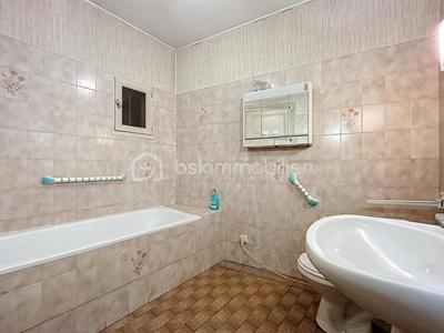 Maison en pierre - 130 m² - 6 pièces