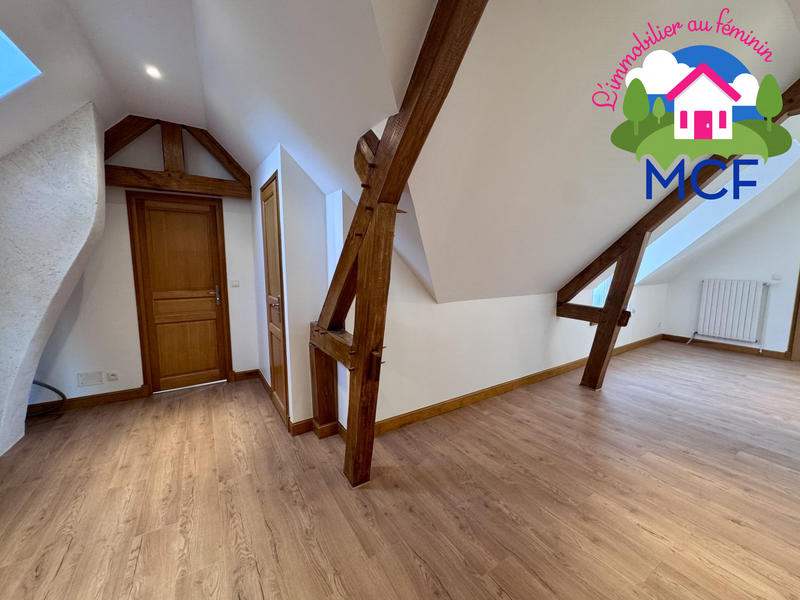 Maison ancienne - 264 m² - 6 pièces