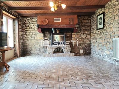 Maison - 230 m² - 10 pièces