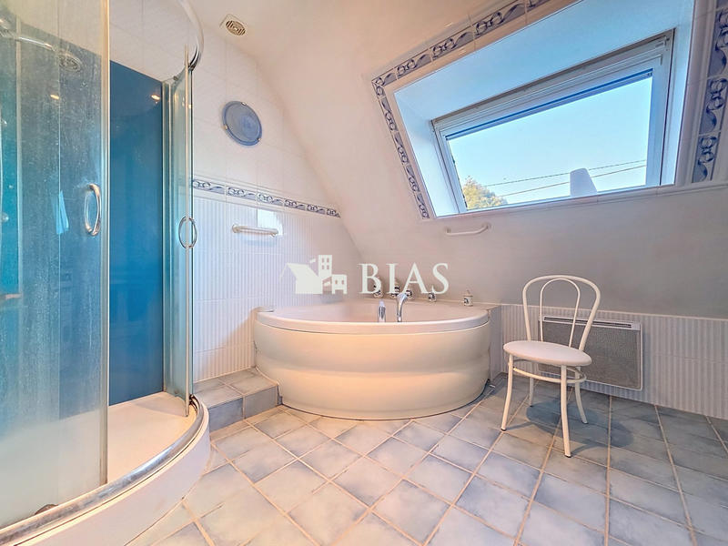 Maison - 116 m² - 5 pièces