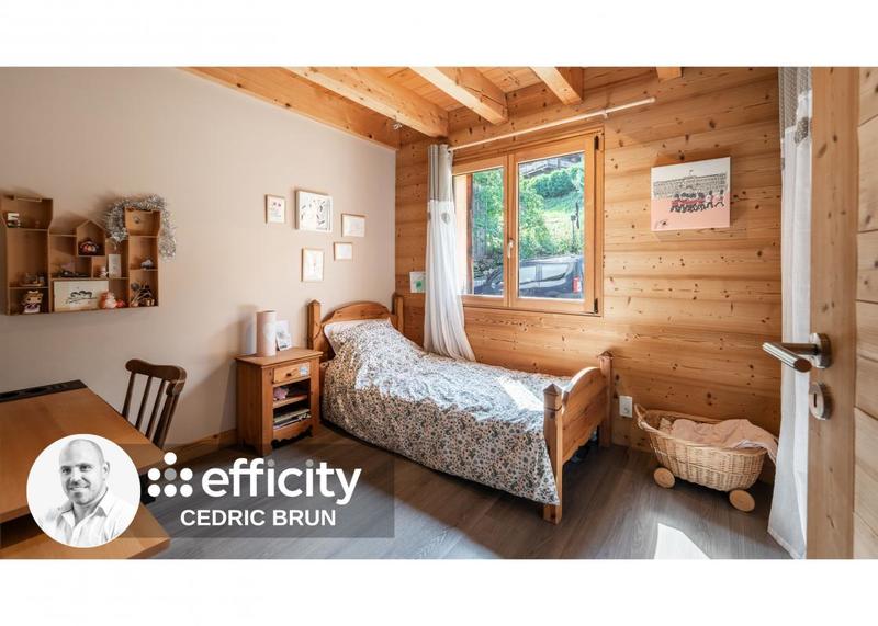 Maison - 280 m² - 7 pièces