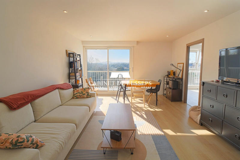 Appartement - 87 m² - 5 pièces