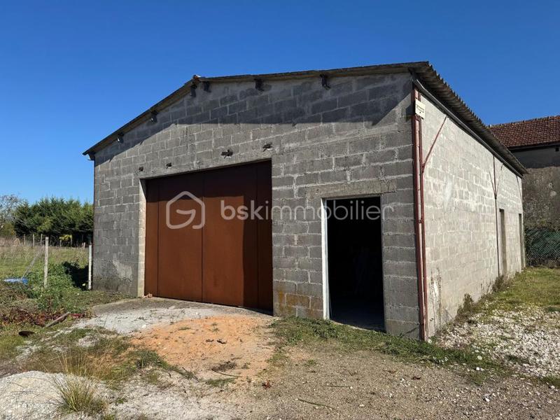 Entrepôt - 100 m² - 1 pièce