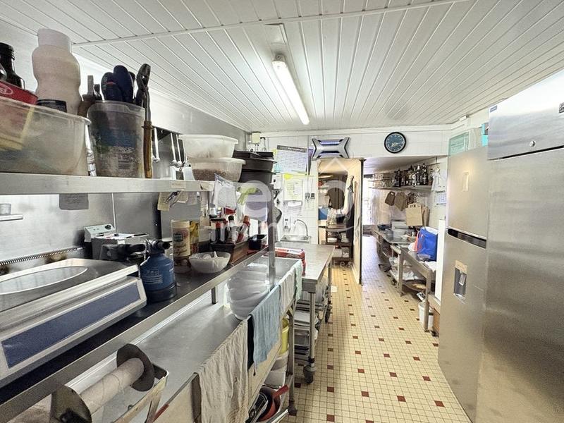 Fonds de commerce - 179 m²