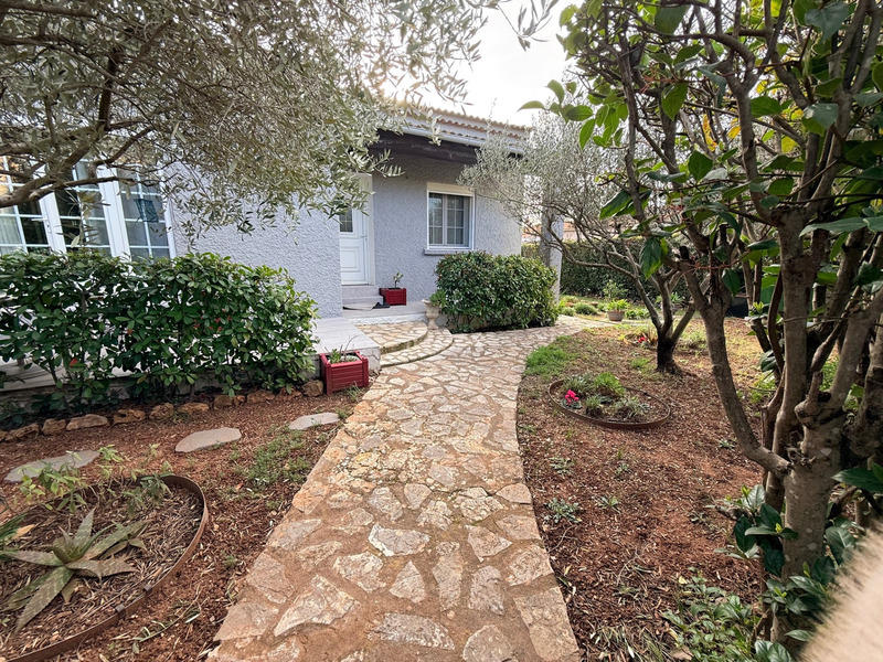 Maison - 89 m² - 3 pièces