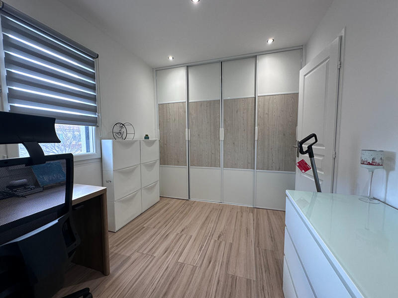 Maison - 83 m² - 4 pièces